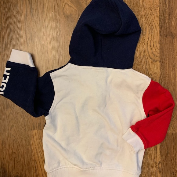 Sweater - Picture 2 of 4